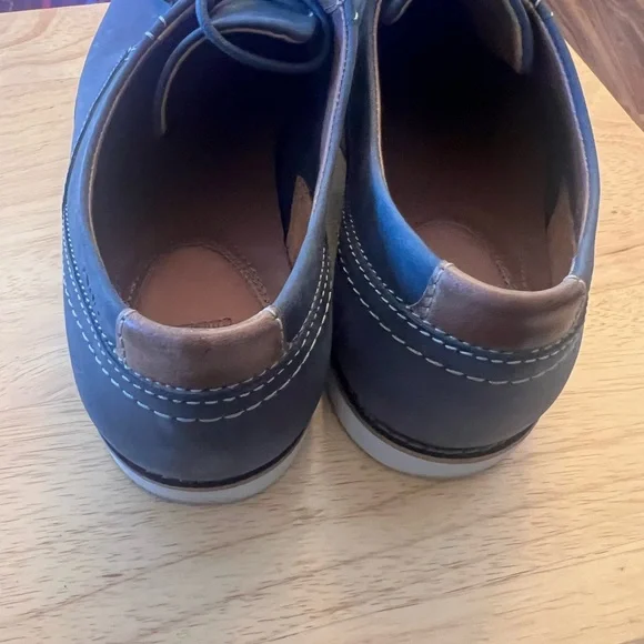 Men’s Clark’s - Picture 2 of 6
